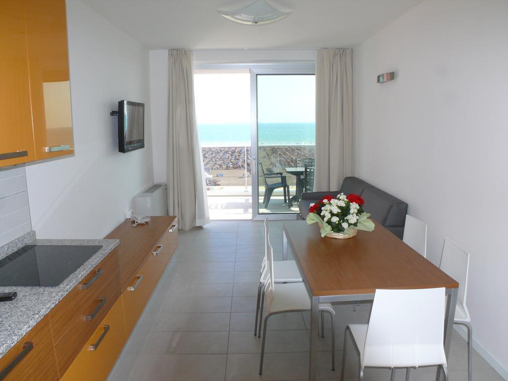 Residence Panorama Apart Hotel Bibione Chambre photo